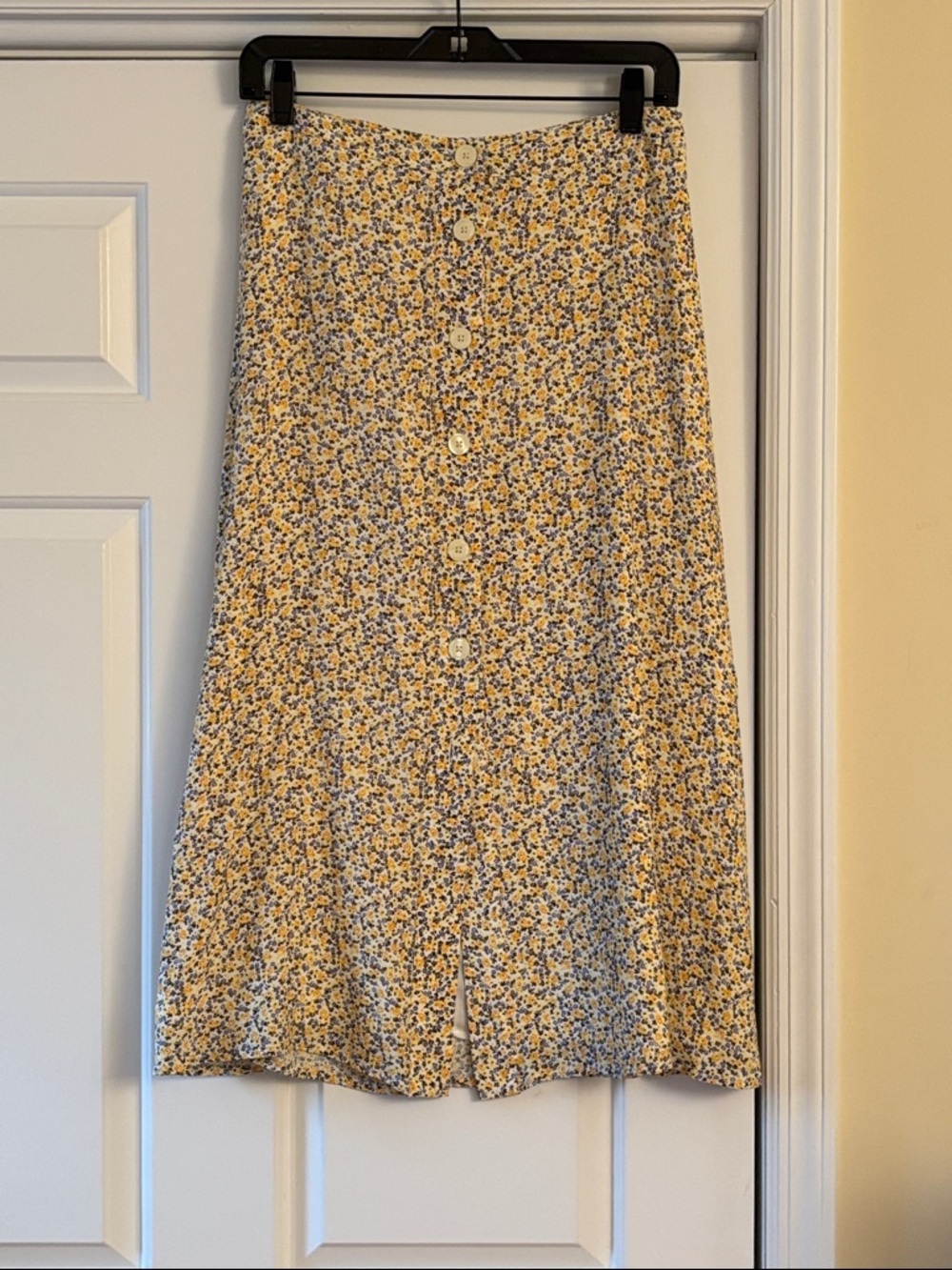 GAP Yellow and Blue Floral Button-Front Midi Skirt